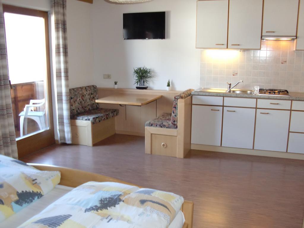 Grossstahlhof Mountain & Panorama View Appartement Ahrntal Kamer foto